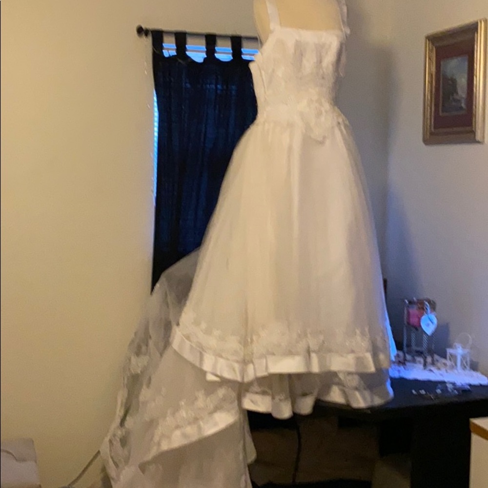 Wedding dress